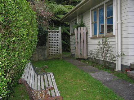 2002-04-24 08-25-06