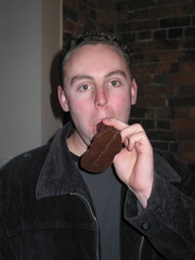 2003-04-12 20-41-20