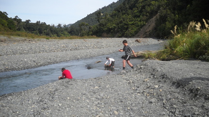 2012-04-01 12-01-16