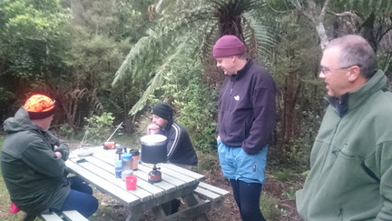 2015-11-01 06-22-18